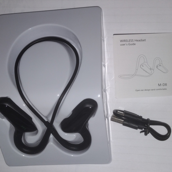 New In Box!! Waterproof Bone Conduction Wireless Headset - Picture 3 of 7